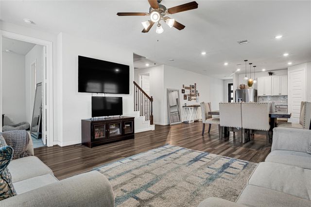 8734 Arch Rock Drive, Cypress, TX 77433