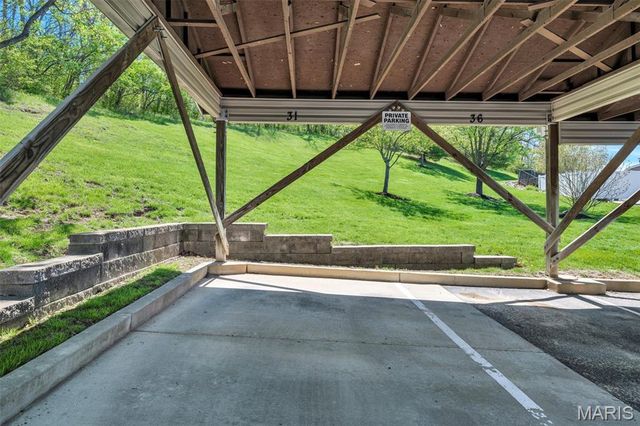 1117 Arbor Creek Drive 3C, Unincorporated, MO 63122