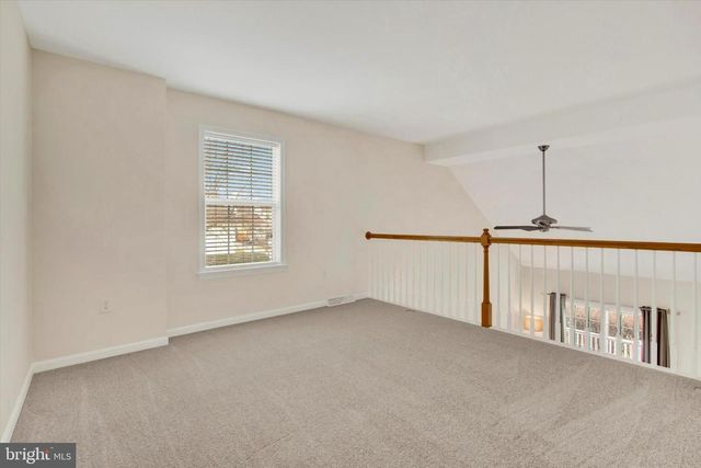 606 BRENTWOOD DR, Lititz, PA 17543