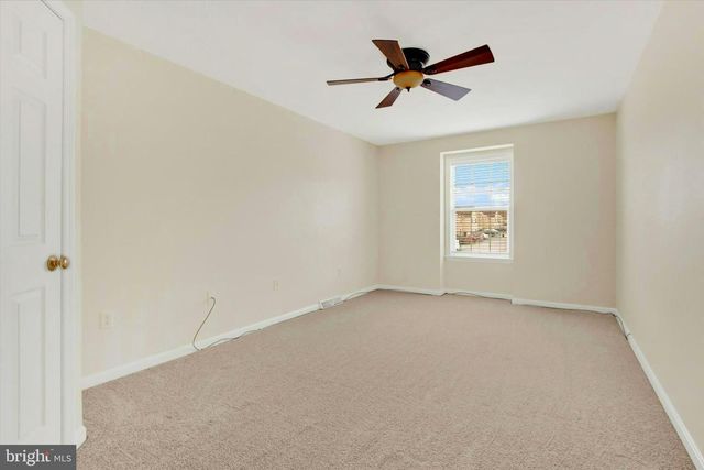 606 BRENTWOOD DR, Lititz, PA 17543