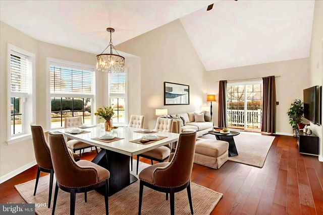 606 BRENTWOOD DR, Lititz, PA 17543