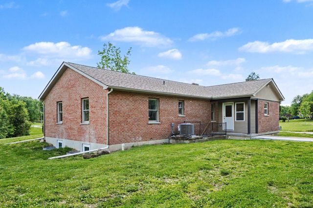 3912 Petersburg Road, Burlington, KY 41005