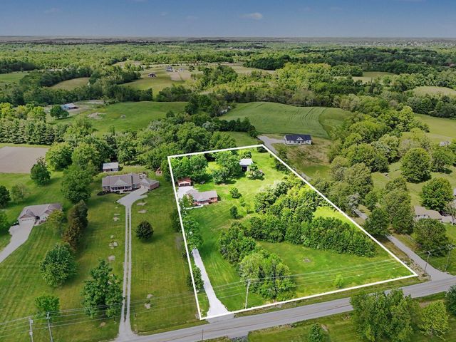 3912 Petersburg Road, Burlington, KY 41005