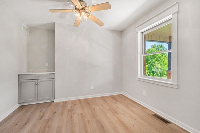 3912 Petersburg Road, Burlington, KY 41005