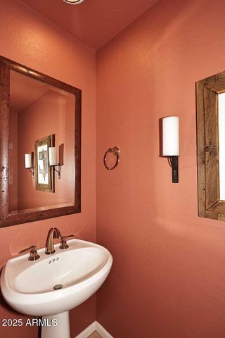 28990 N White Feather Lane 164, Scottsdale, AZ 85262