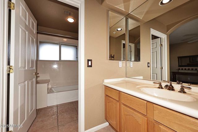 28990 N White Feather Lane 164, Scottsdale, AZ 85262