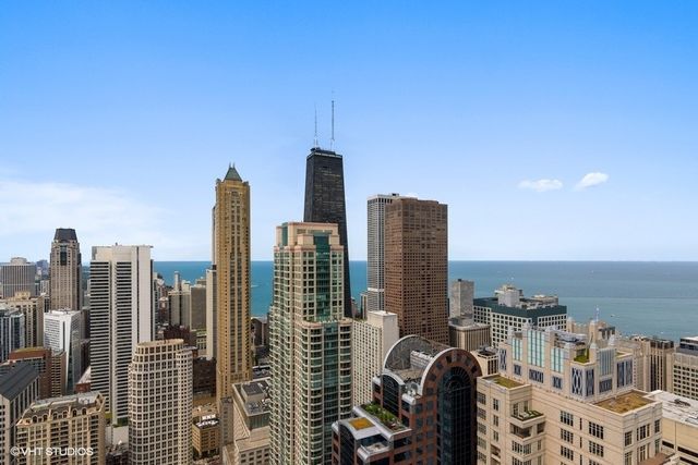 55 E ERIE Street 5302, Chicago, IL 60610