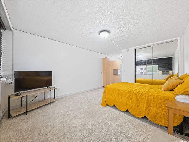 2442 Tusitala Street 211, Honolulu, HI 96815