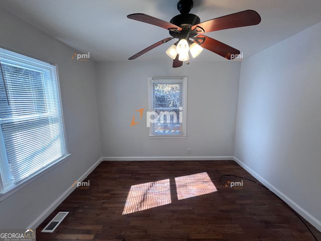 413 Hilltop Circle, Mableton, GA 30126