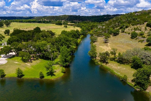 339 Henderson Branch Rd, Ingram, TX 78025