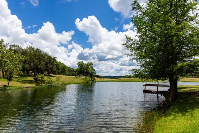 339 Henderson Branch Rd, Ingram, TX 78025