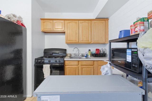 1333 W WOODLAND Avenue, Phoenix, AZ 85007