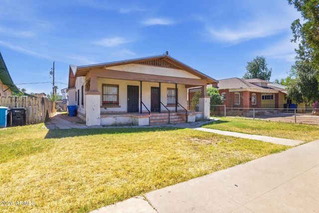 1333 W WOODLAND Avenue, Phoenix, AZ 85007