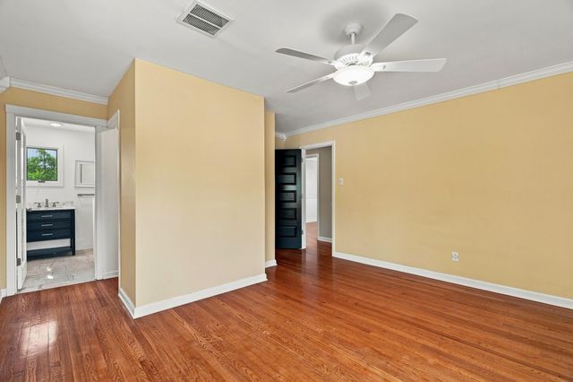 709 RUSSELL BLVD, Columbia, MO 65203
