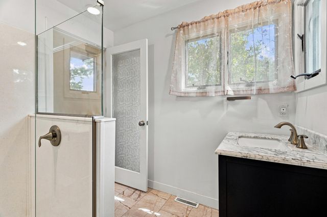 709 RUSSELL BLVD, Columbia, MO 65203
