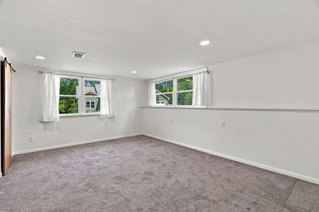709 RUSSELL BLVD, Columbia, MO 65203