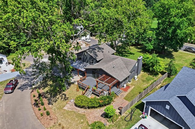 709 RUSSELL BLVD, Columbia, MO 65203
