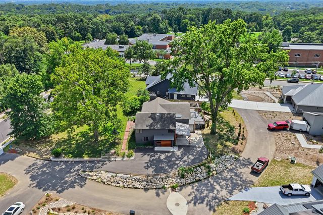 709 RUSSELL BLVD, Columbia, MO 65203