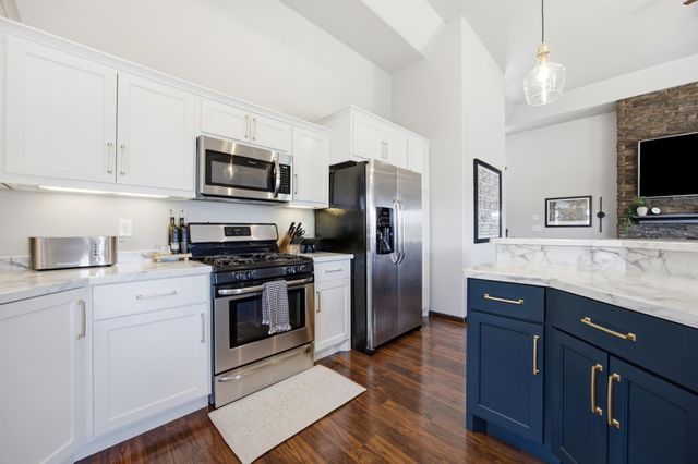 3101 6th Street E, West Fargo, ND 58078