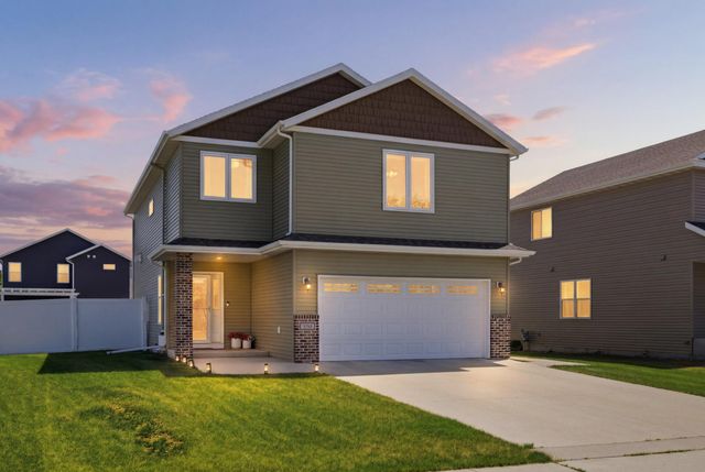 3101 6th Street E, West Fargo, ND 58078
