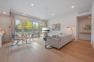 4004 Banister LN 115, Austin, TX 78704