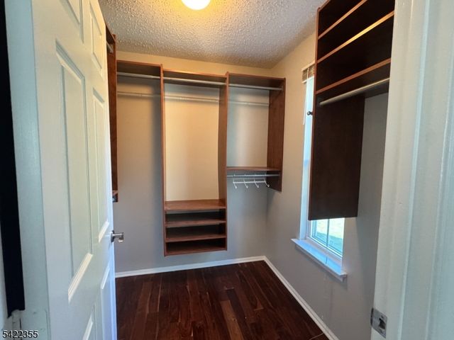 8 Timothy Ct, Morris Twp., NJ 07960