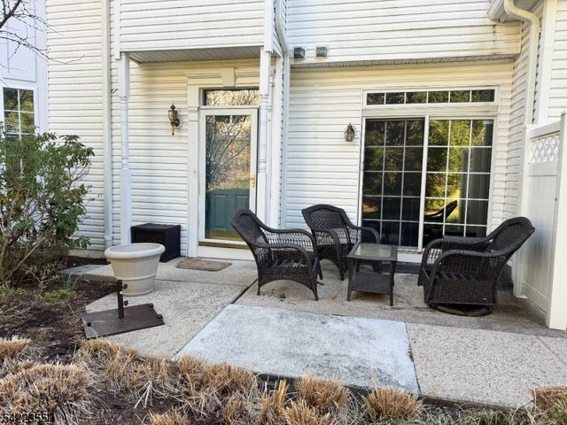 8 Timothy Ct, Morris Twp., NJ 07960