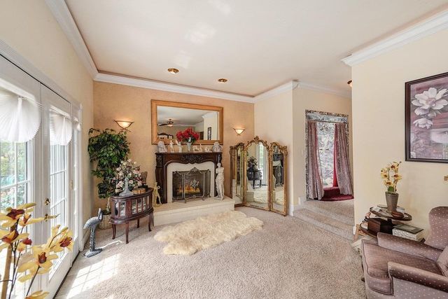 16390 Ridge Rd, Jackson, CA 95642
