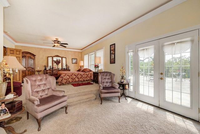 16390 Ridge Rd, Jackson, CA 95642