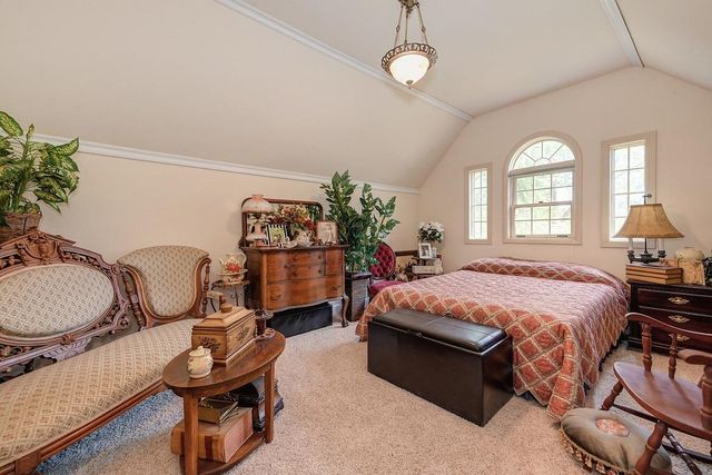 16390 Ridge Rd, Jackson, CA 95642