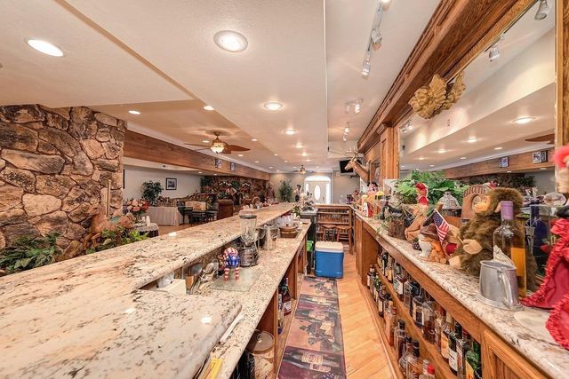16390 Ridge Rd, Jackson, CA 95642