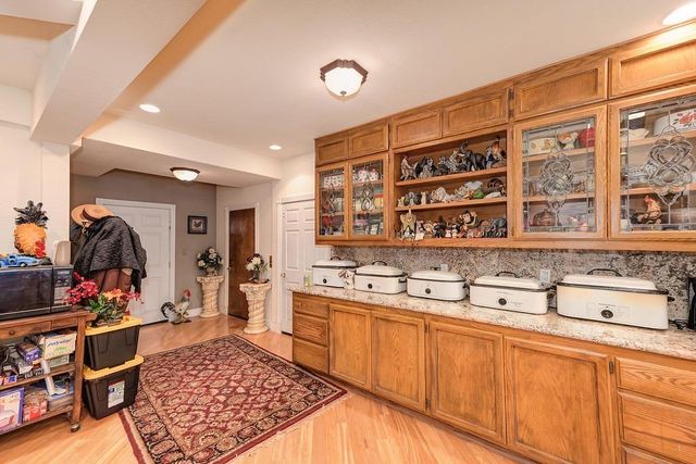 16390 Ridge Rd, Jackson, CA 95642