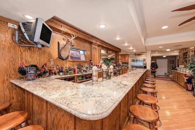 16390 Ridge Rd, Jackson, CA 95642