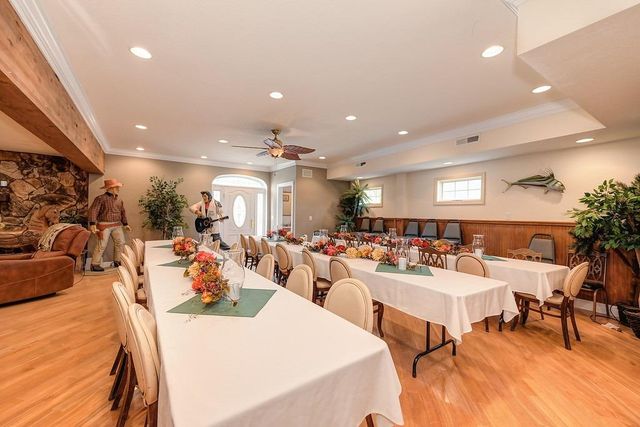 16390 Ridge Rd, Jackson, CA 95642