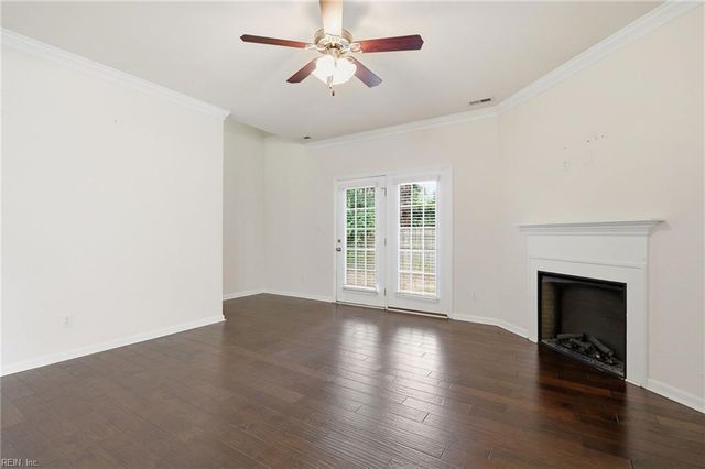 2624 Bapaume AVE, Norfolk, VA 23509