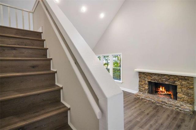 114 Little Hendricks Mountain Circle, Jasper, GA 30143