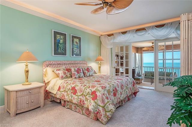 4301 Gulf Shore BLVD N 1900, Naples, FL 34103
