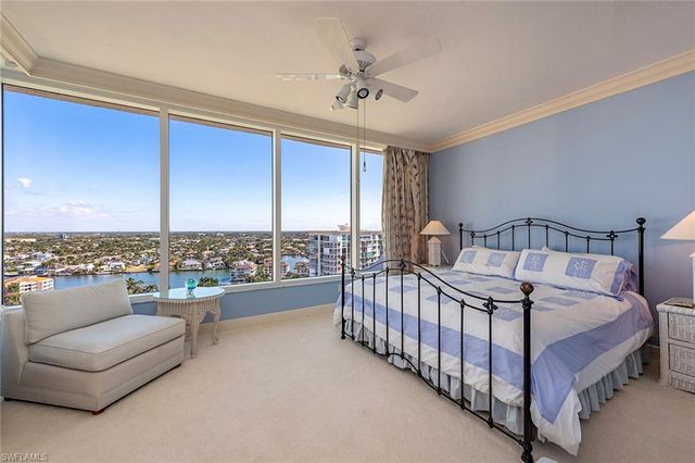 4301 Gulf Shore BLVD N 1900, Naples, FL 34103