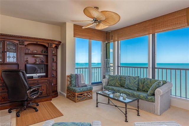 4301 Gulf Shore BLVD N 1900, Naples, FL 34103