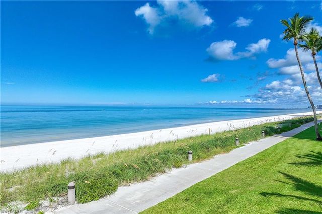 4301 Gulf Shore BLVD N 1900, Naples, FL 34103