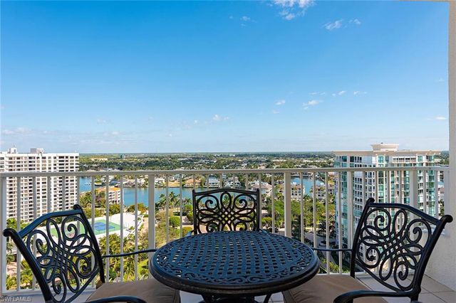 4301 Gulf Shore BLVD N 1900, Naples, FL 34103
