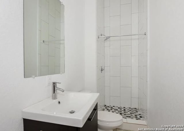 432 S Olive St Apt 1, San Antonio, TX 78203