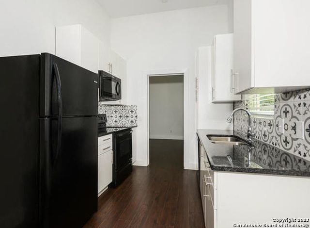 432 S Olive St Apt 1, San Antonio, TX 78203