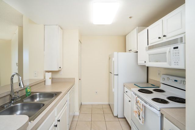 4010 Grande Vista Blvd 118, St Augustine, FL 32084