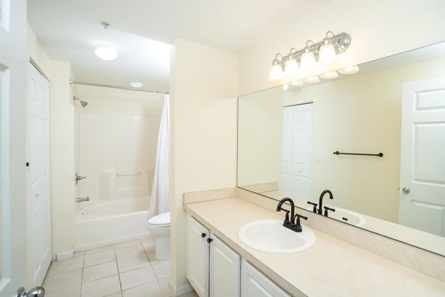 4010 Grande Vista Blvd 118, St Augustine, FL 32084