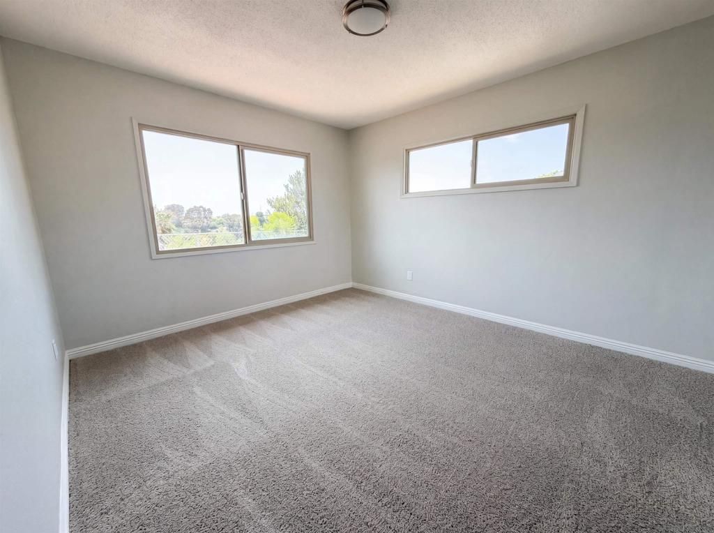 Image 8 of property listing at 5219 Irwin, San Diego, CA 92120
