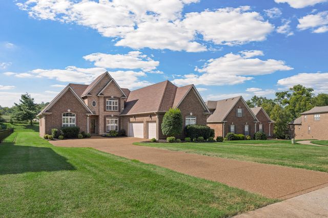 108 Drayton Downs, Gallatin, TN 37066