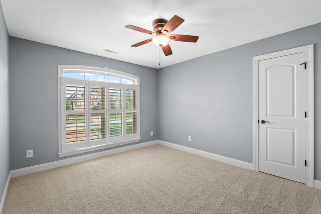 108 Drayton Downs, Gallatin, TN 37066