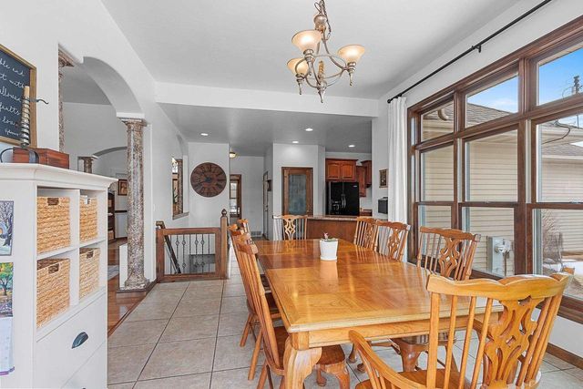 3405 HAWK RIDGE TRAIL, Green Bay, WI 54313