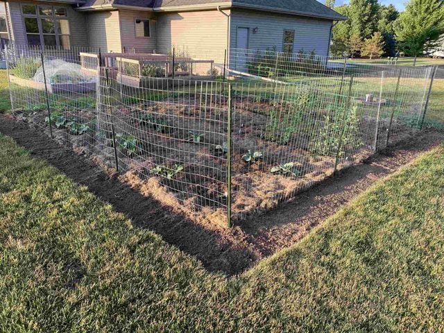 3405 HAWK RIDGE TRAIL, Green Bay, WI 54313